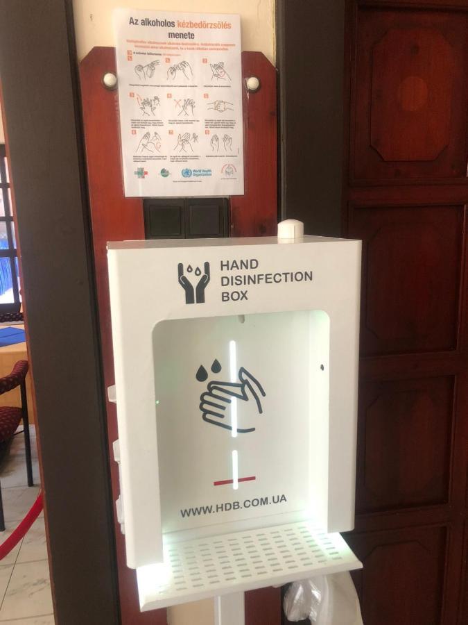 Karikas Hotel Hajduszoboszlo Bagian luar foto