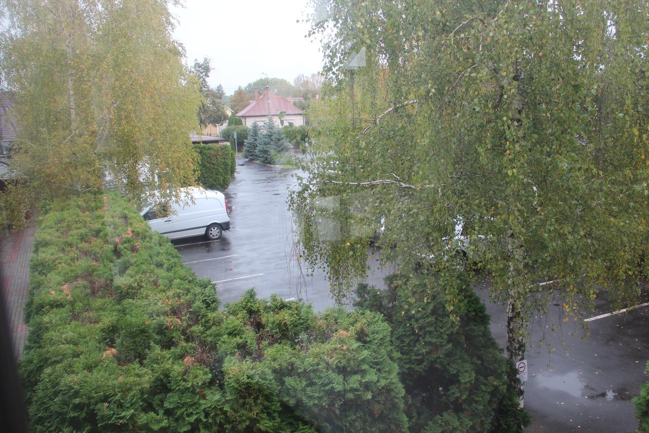 Karikas Hotel Hajduszoboszlo Bagian luar foto