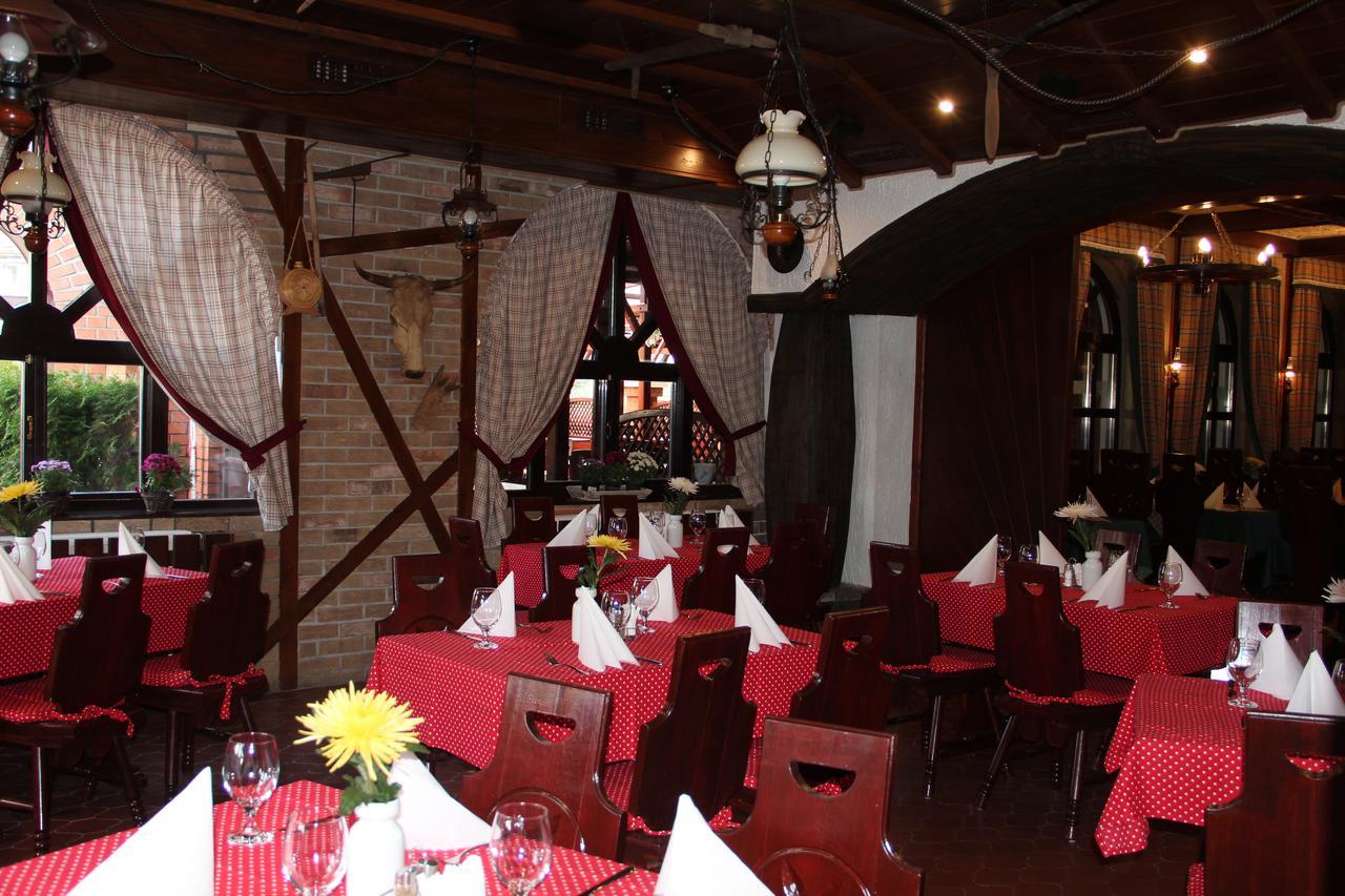Karikas Hotel Hajduszoboszlo Bagian luar foto