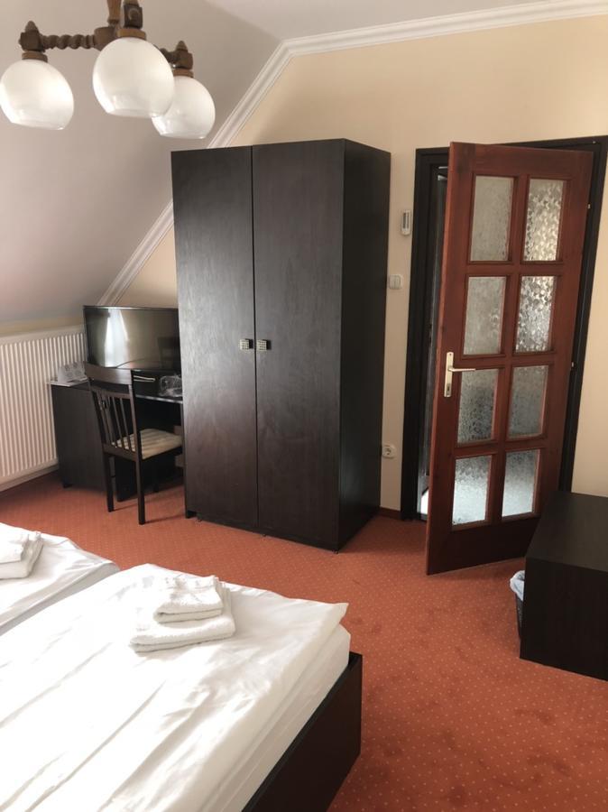 Karikas Hotel Hajduszoboszlo Bagian luar foto